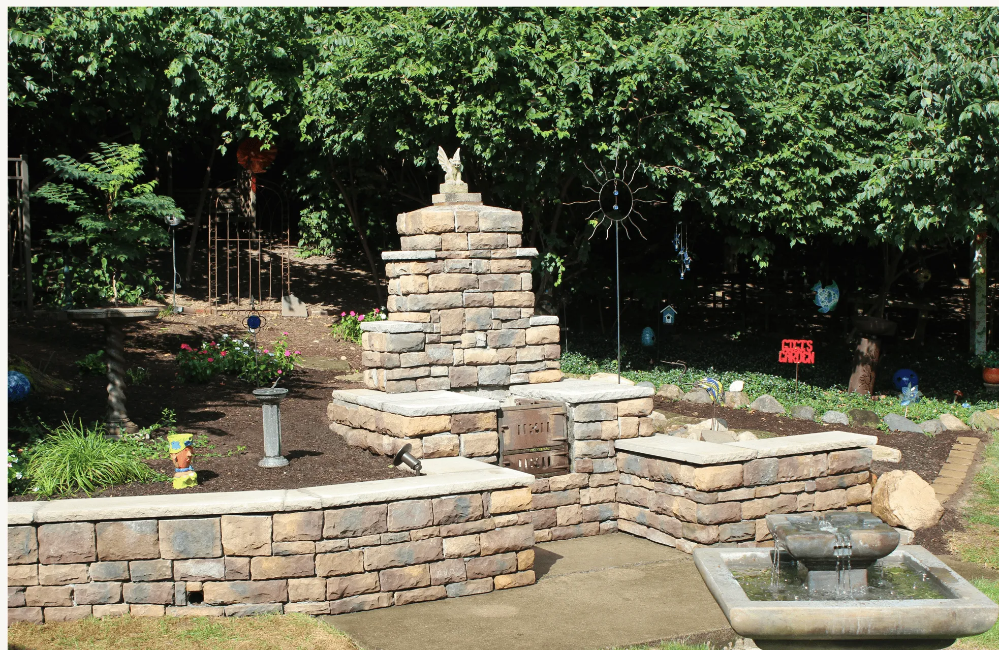 Outdoor Fireplace – photo 7 of 9